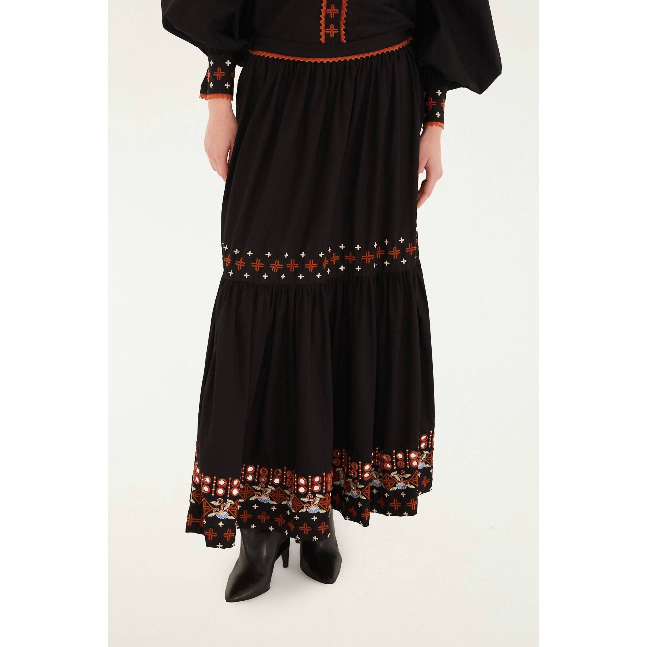 New Farm Rio Embroidered Tiered Maxi Skirt In Black